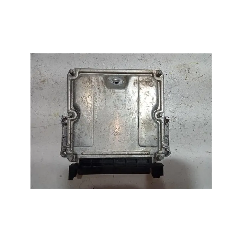 Recambio de centralita inyeccion para peugeot 306 break (04.1997) 1.9 td referencia OEM IAM 9635157680 28FM0000  
