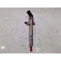 INYECTOR 8200380253 
