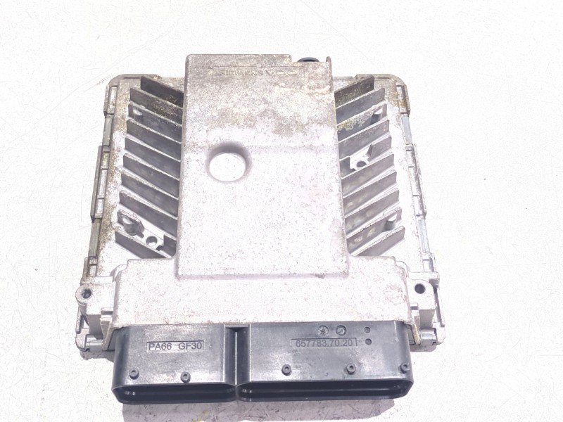 Recambio de centralita inyeccion para volkswagen passat b6 (3c2) 2.0 tdi 16v referencia OEM IAM 03G906018FG  