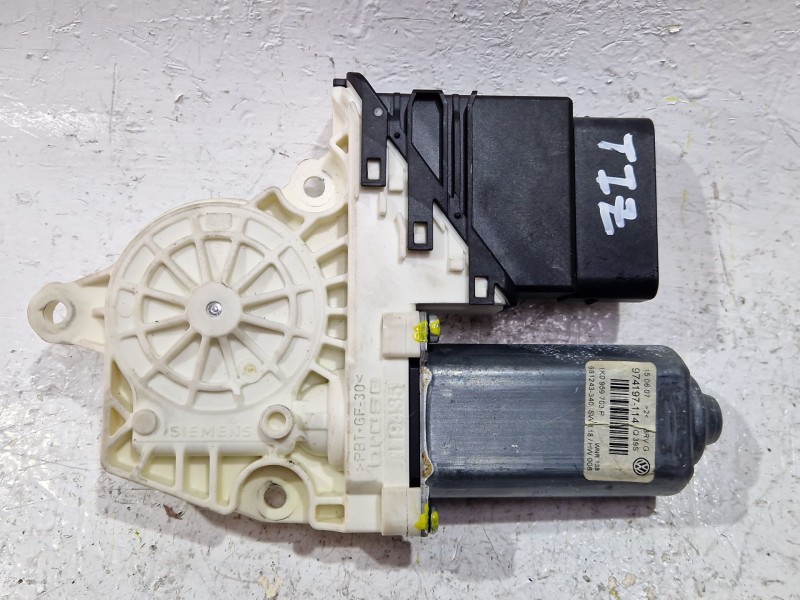 Recambio de motor elevalunas trasero izquierdo para volkswagen passat b6 (3c2) 2.0 tdi 16v referencia OEM IAM 1K0959703P  