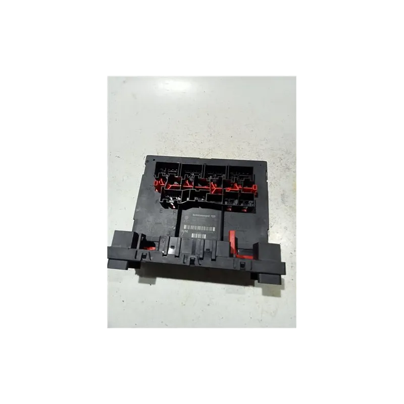 Recambio de caja fusibles/rele para seat toledo (5p2)(09.2004) 2.0 tdi 16v referencia OEM IAM 1K0937049N  