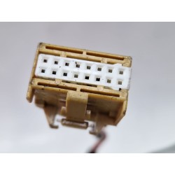 Recambio de retrovisor izquierdo para audi a4 b6 (8e2) 1.9 tdi referencia OEM IAM E101068  