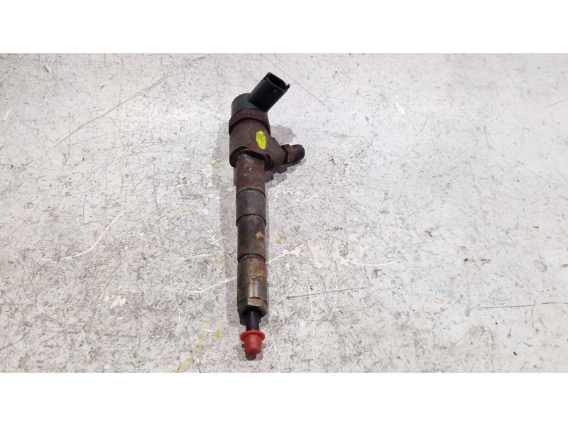 Recambio de inyector para opel astra j (p10) 2.0 cdti (68) referencia OEM IAM 0445110327  