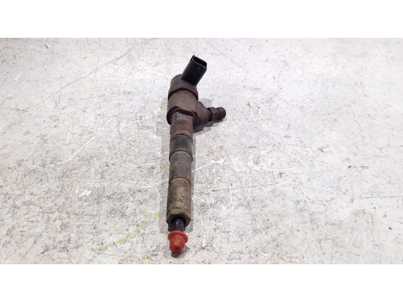 Recambio de inyector para opel astra j (p10) 2.0 cdti (68) referencia OEM IAM 0445110327  