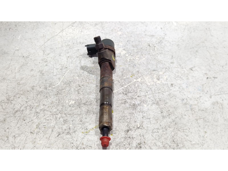 Recambio de inyector para opel astra j (p10) 2.0 cdti (68) referencia OEM IAM 0445110327  