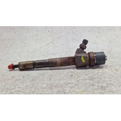Recambio de inyector para opel astra j (p10) 2.0 cdti (68) referencia OEM IAM 0445110327  