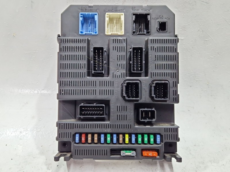 Recambio de caja reles / fusibles para citroën c2 (2003) 1.1 referencia OEM IAM 9659285380  