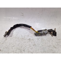 CONMUTADOR DE ARRANQUE 