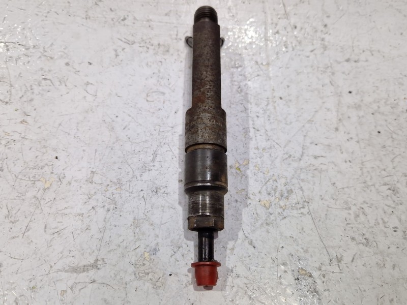 Recambio de inyector para volkswagen golf iv (1j1) 1.9 tdi referencia OEM IAM 028130202P  