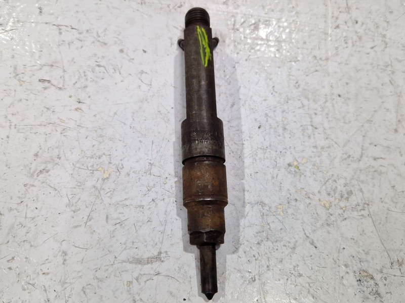 Recambio de inyector para seat ibiza (6k1)(1993) 1.9 tdi referencia OEM IAM 028130201T  