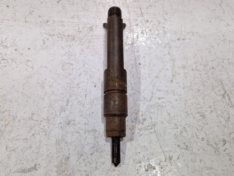 Recambio de inyector para seat ibiza (6k1)(1993) 1.9 tdi referencia OEM IAM 028130201T  