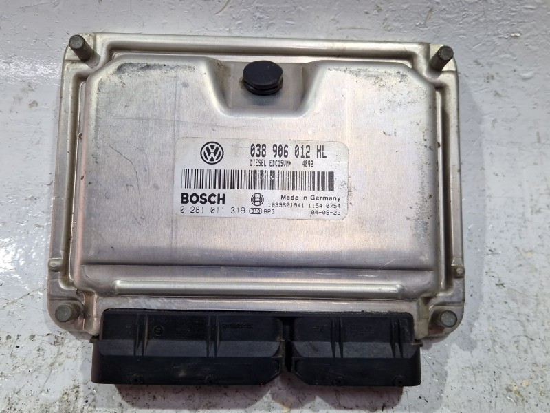 Recambio de centralita inyeccion para volkswagen polo iv (9n_, 9a_) 1.4 tdi referencia OEM IAM 038906012HL  