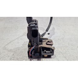 Recambio de cerradura puerta trasera izquierda para volkswagen passat variant (3b5)(1997) 1.9 tdi referencia OEM IAM   