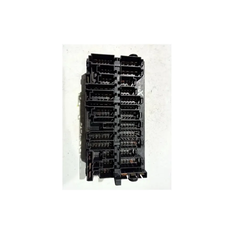 Recambio de caja fusibles/rele para seat ibiza (6l1)(04.2002) 1.9 tdi referencia OEM IAM 357937039  