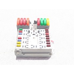 Recambio de caja reles / fusibles para fiat bravo ii (198_) 1.9 d multijet (198axd1a) referencia OEM IAM 51775688  