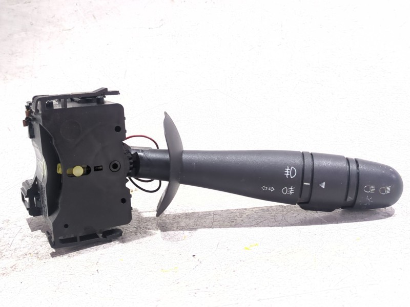 Recambio de mando intermitentes para renault laguna ii (bg0)(2001) 1.9 dci (bg0g) referencia OEM IAM 8200328896  
