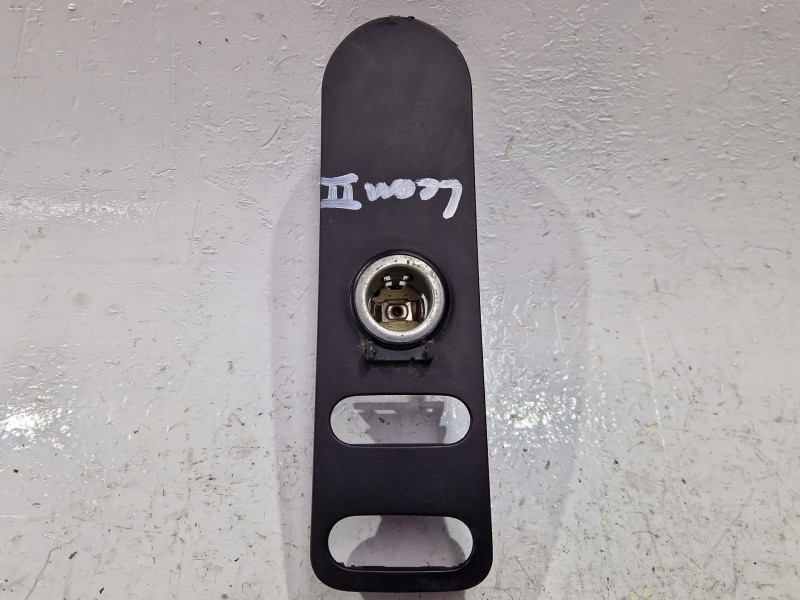 Recambio de encendedor para seat leon ii 1.9 tdi referencia OEM IAM 5P0863263J  