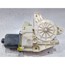 MOTOR ELEVALUNAS DELANTERO DERECHO A2048200242 