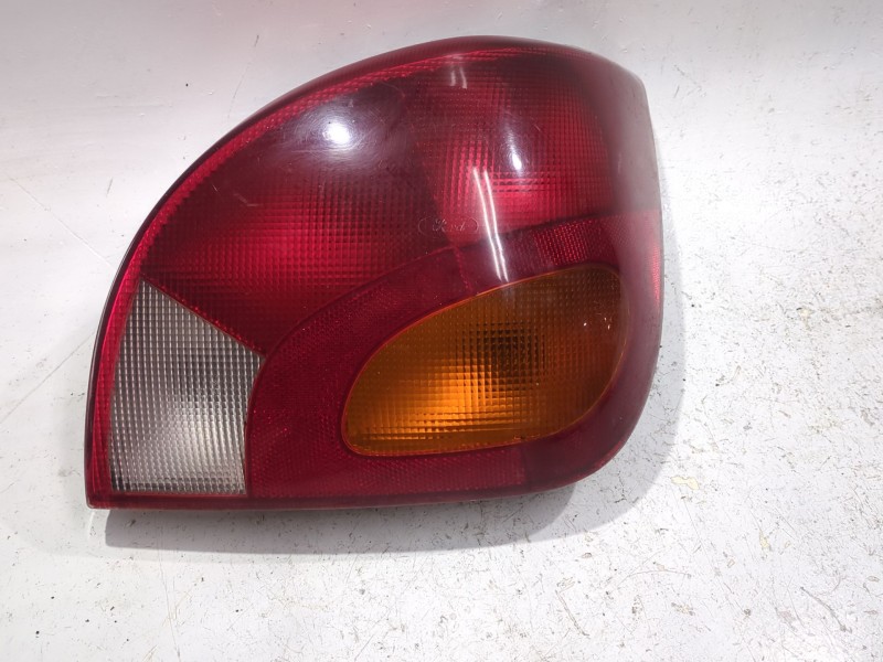 Recambio de piloto trasero derecho para ford fiesta v (jh_, jd_) 1.4 tdci referencia OEM IAM 96FG13N004AA  