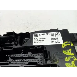 Recambio de caja fusibles/rele para opel corsa d (2006) 1.3 cdti referencia OEM IAM 13142241  