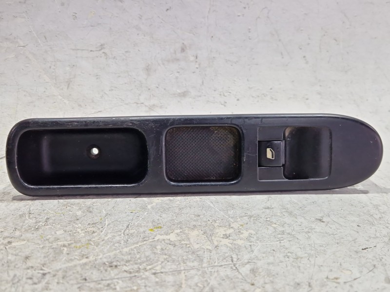 Recambio de mando elevalunas delantero derecho para peugeot 307 sw (3h) 2.0 hdi 110 referencia OEM IAM 96351625XT  