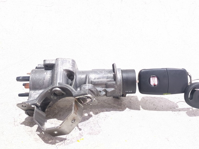 Recambio de conmutador de arranque para seat ibiza iv (6j5, 6p1) 1.9 tdi referencia OEM IAM 4B0905851C  