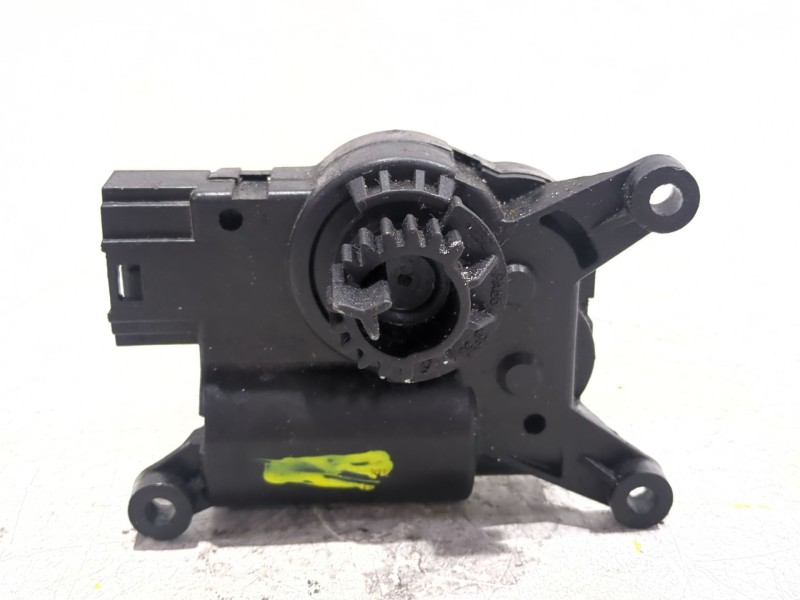 Recambio de motor trampilla calefaccion para seat leon st 1.6 tdi 105 cv referencia OEM IAM 5Q0907511K  