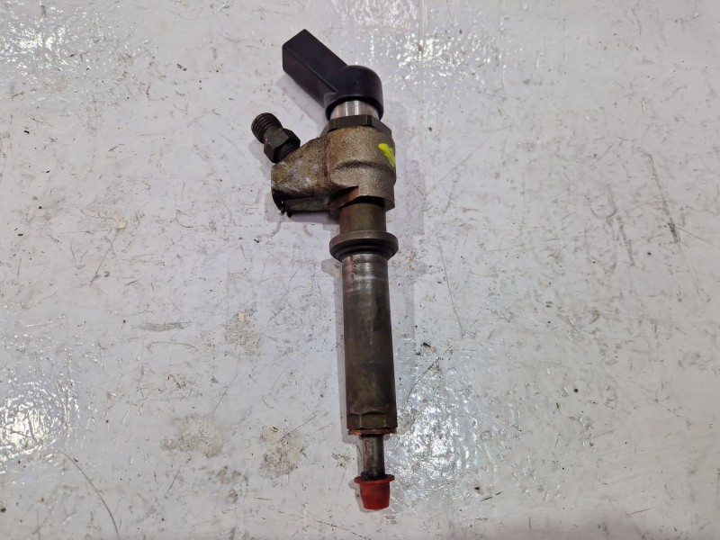 Recambio de inyector para citroën xsara berlina (1997) 2.0 hdi 90 referencia OEM IAM 9652173780  