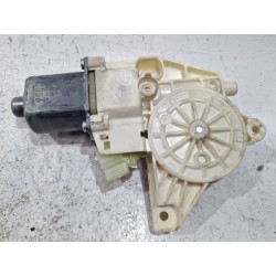 MOTOR ELEVALUNAS DELANTERO IZQUIERDO A2048200142 