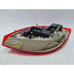 Recambio de piloto trasero izquierdo para ford ka (ccq)(1996) 1.3 i referencia OEM IAM 97KG13N004BA  
