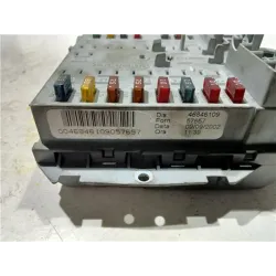 Recambio de caja fusibles/rele para fiat stilo (192)(2001) 1.9 jtd (192_xe1a) referencia OEM IAM 46846109  