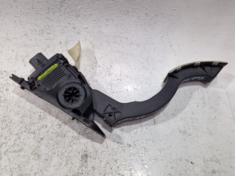 Recambio de potenciometro pedal para ford focus iii 1.5 tdci referencia OEM IAM EV619F836EA  