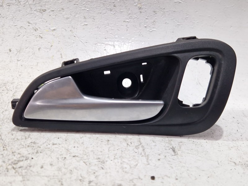 Recambio de maneta interior delantera izquierda para ford focus iii 1.5 tdci referencia OEM IAM   