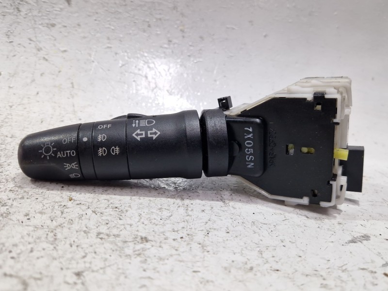 Recambio de mando luces para nissan note (e11e)(01.2006) 1.5 dci referencia OEM IAM 7X05SN  