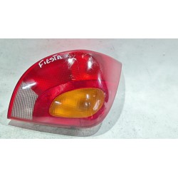 Recambio de piloto trasero derecho para ford fiesta iv (ja_, jb_) 1.25 i 16v referencia OEM IAM 96FG13N004  