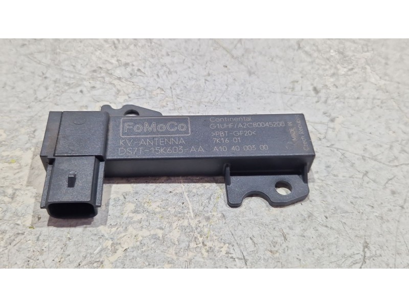 Recambio de antena para ford focus iii 1.5 tdci referencia OEM IAM A2c80045200  