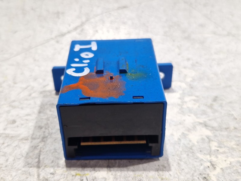Recambio de modulo electronico para renault clio i fase i / ii (b/c57)(01.1991) 1.9 d (b/c/s576, b/c/s57l) referencia OEM IAM 77