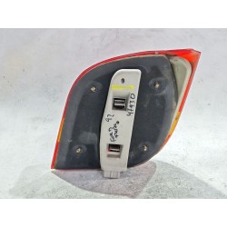 Recambio de piloto trasero izquierdo para ford fiesta iii (gfj) 1.8 d referencia OEM IAM 89FG13N004BA  