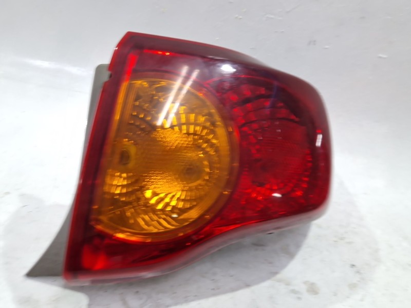 Recambio de piloto trasero derecho para toyota corolla sedán (_e15_) 2.0 d-4d (ade150) referencia OEM IAM 12515  