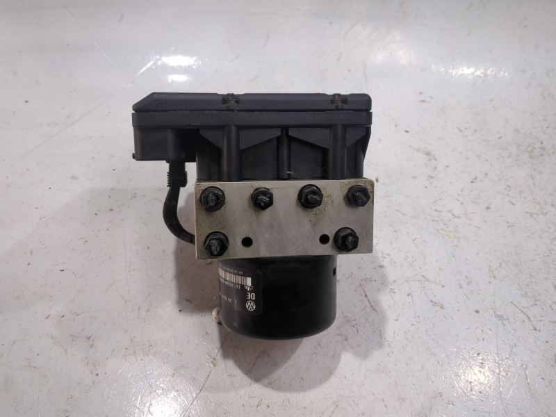 Recambio de nucleo abs para audi a3 (8l1) 1.8 referencia OEM IAM 1J0614217A  