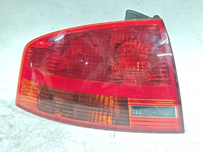 Recambio de piloto trasero izquierdo para audi a4 b7 (8ec) 2.0 tdi 16v referencia OEM IAM 96503705  