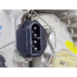 Recambio de piloto trasero izquierdo para bmw 5 (e34) 524 td referencia OEM IAM 133689  