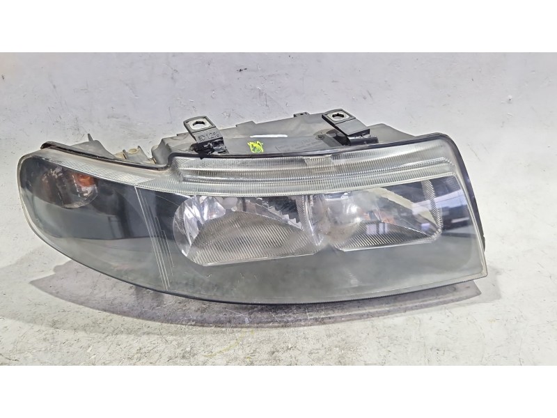 Recambio de faro delantero derecho para seat toledo ii (1m2) 1.9 tdi referencia OEM IAM 1J0941295B  