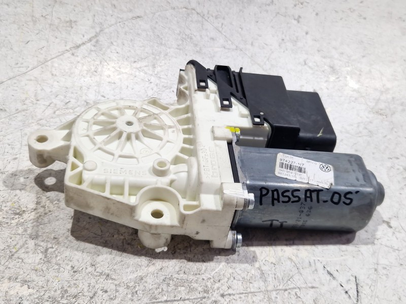 Recambio de motor elevalunas trasero izquierdo para volkswagen passat variant (3c5)(2005) 2.0 advance 4motion [2,0 ltr. - 103 kw