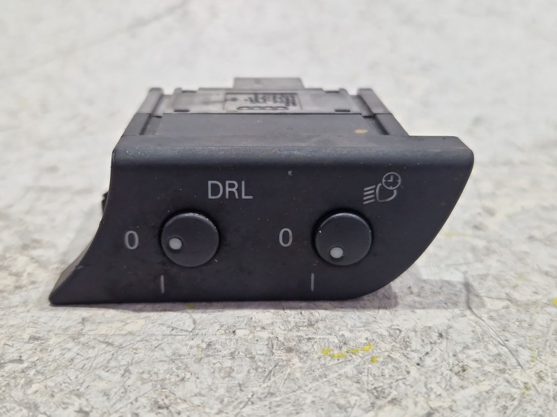 Recambio de mando multifuncion para audi a4 b7 (8ec) 2.0 tdi 16v referencia OEM IAM 8E1919094  