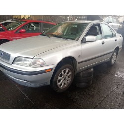 volvo s40 i (644) del año 2000