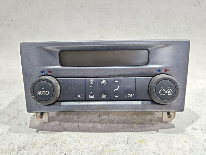 Recambio de mando climatizador para renault laguna ii (bg0)(2001) 1.9 dci (bg0g) referencia OEM IAM 8200264424  