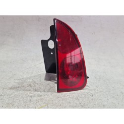 Recambio de piloto trasero izquierdo paragolpes para renault espace iv (jk0)(2002) 2.2 dci (jk07) referencia OEM IAM 8200027155 