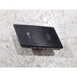 Recambio de boton cierre centralizado para seat cordoba (6l2) 1.9 tdi referencia OEM IAM 6L1962125  