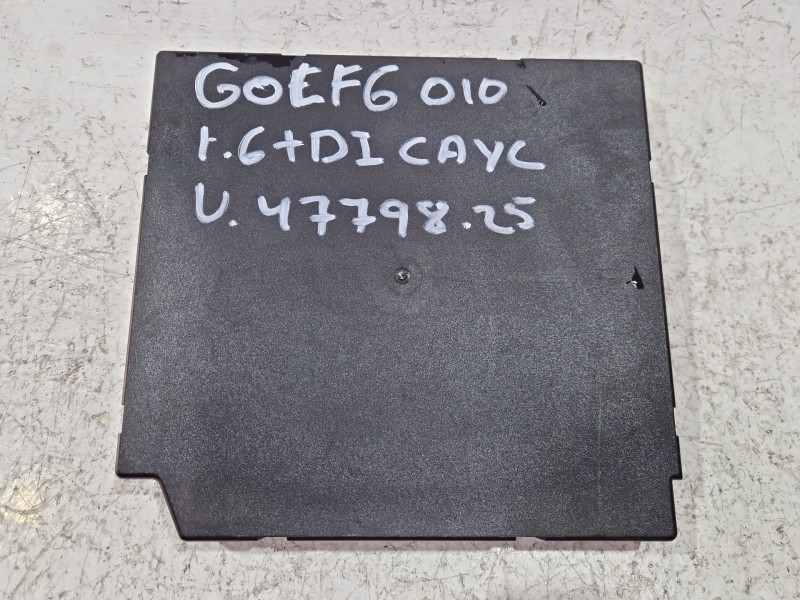 Recambio de caja reles / fusibles para volkswagen golf vi (5k1) 1.6 tdi referencia OEM IAM 1K0937086H  